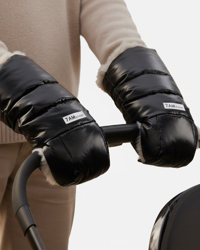 Black Liquid Shine Arctic White Faux Fur//