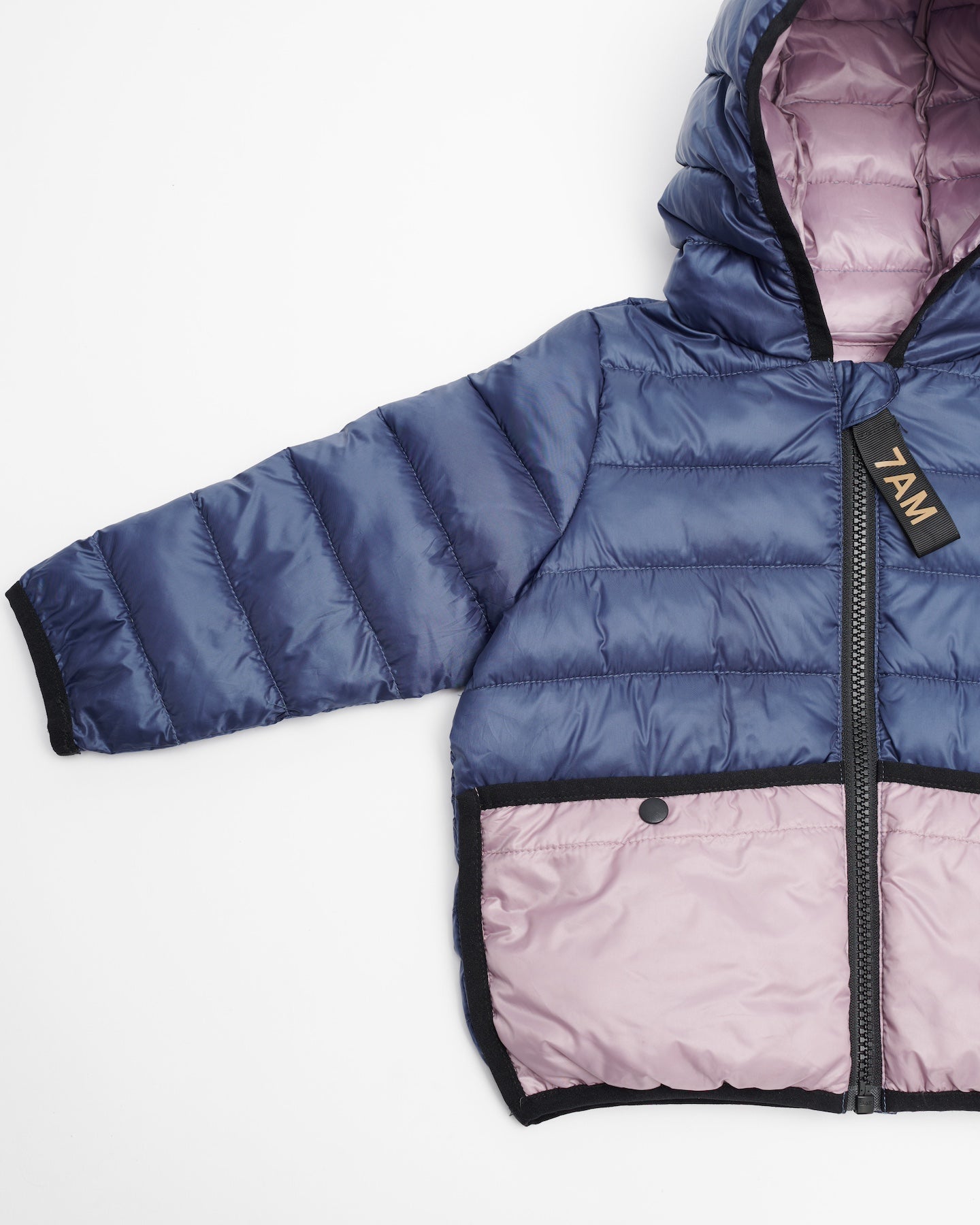 Mystic Blue Lilac//