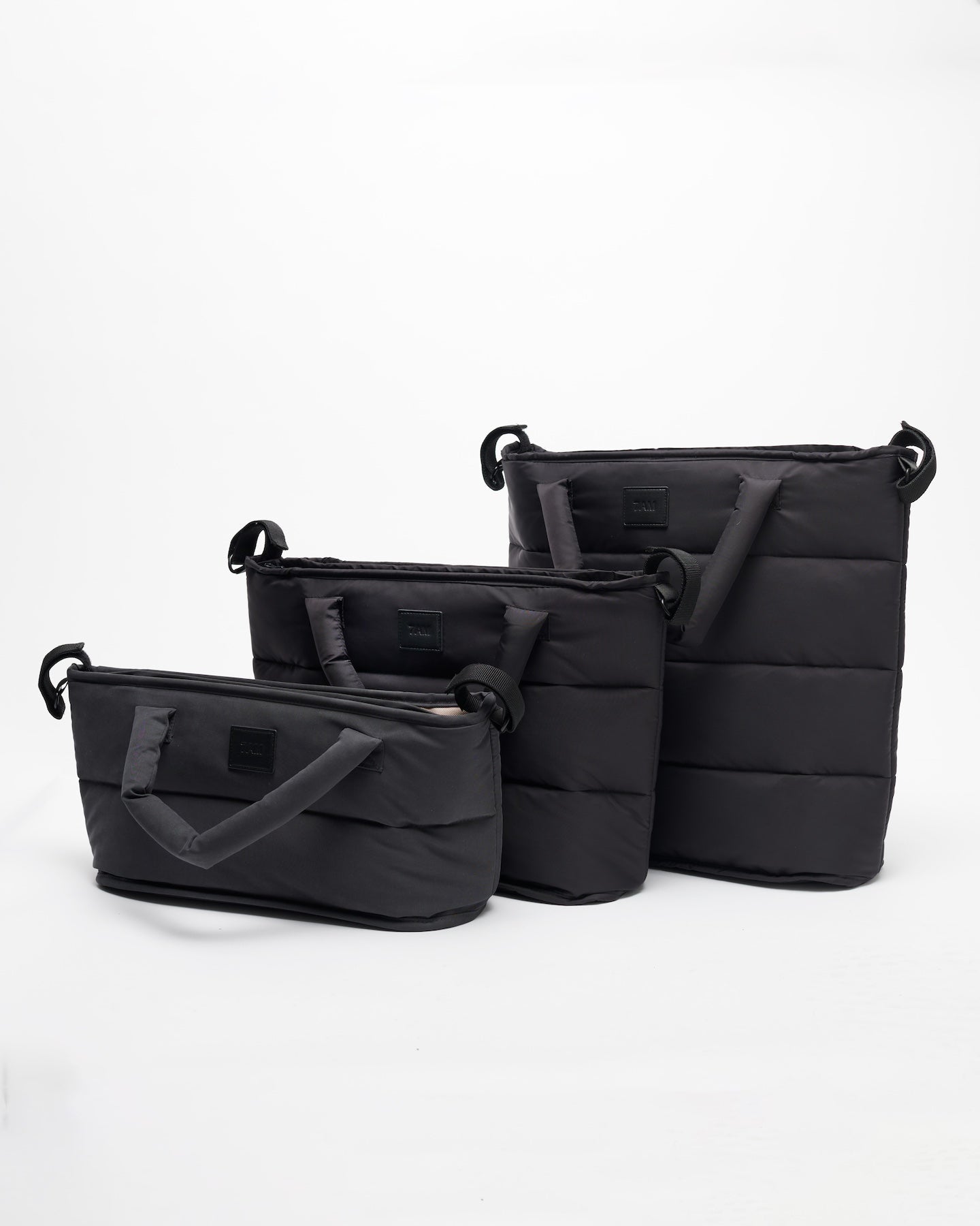 Black//4 Tier