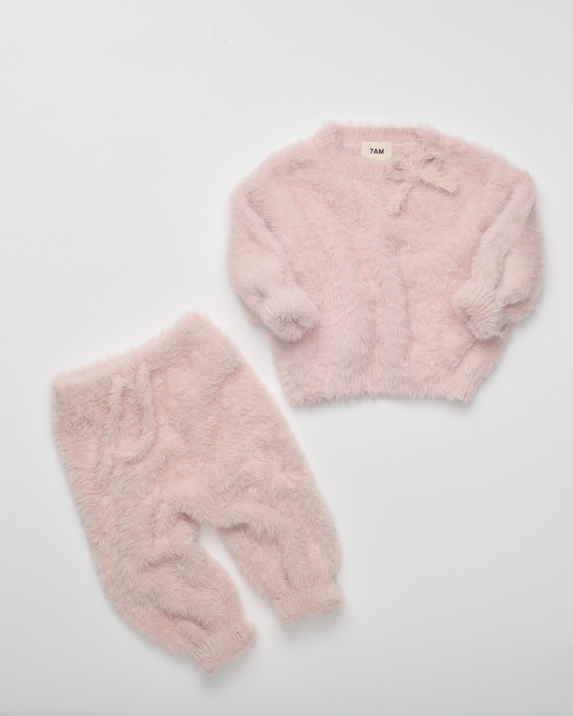 Powder Pink//