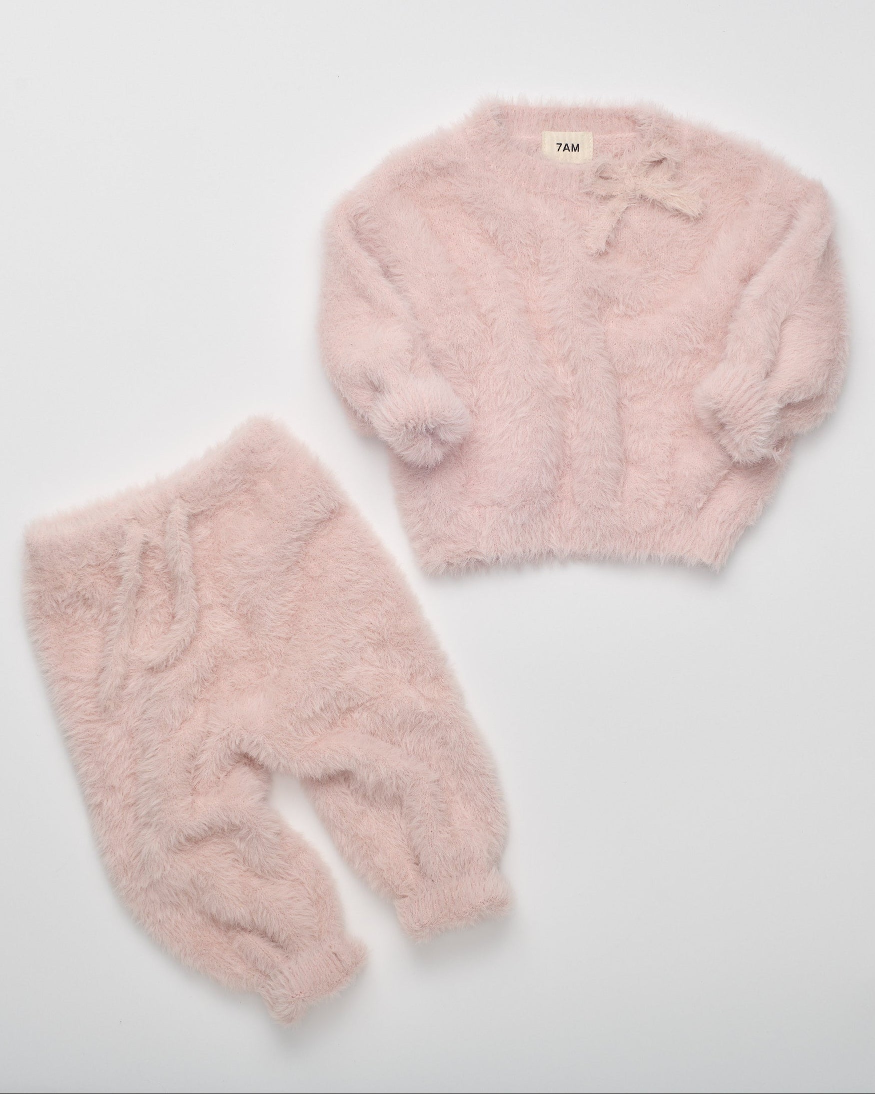 Powder Pink//