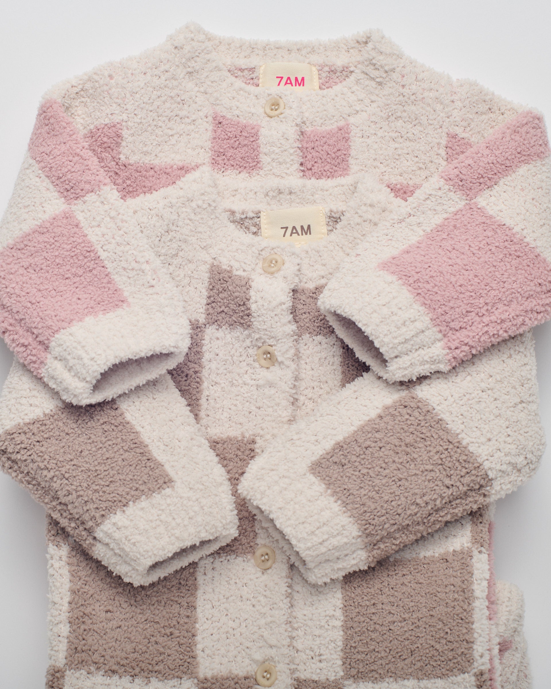 Ecru Ash Rose//