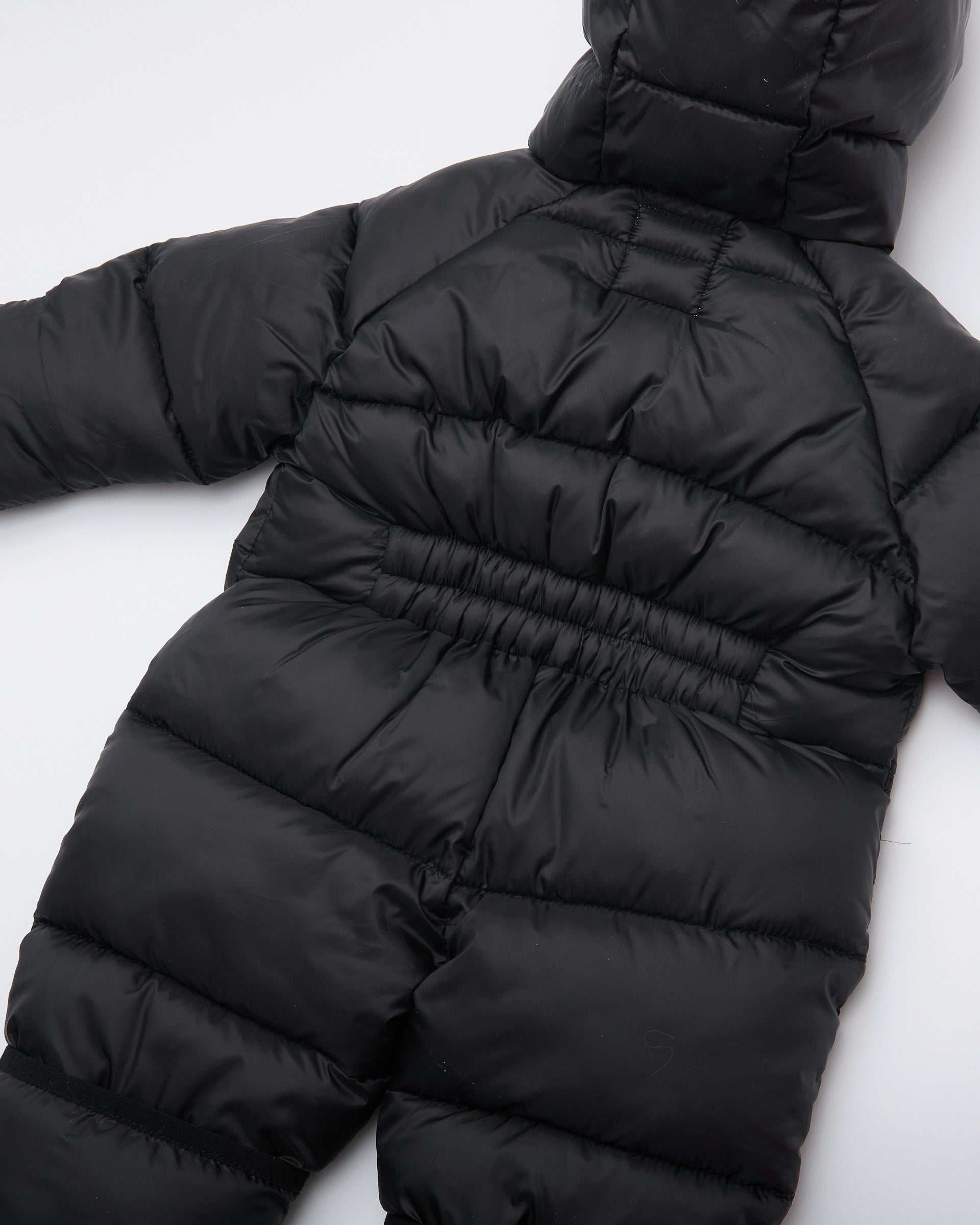 Black//