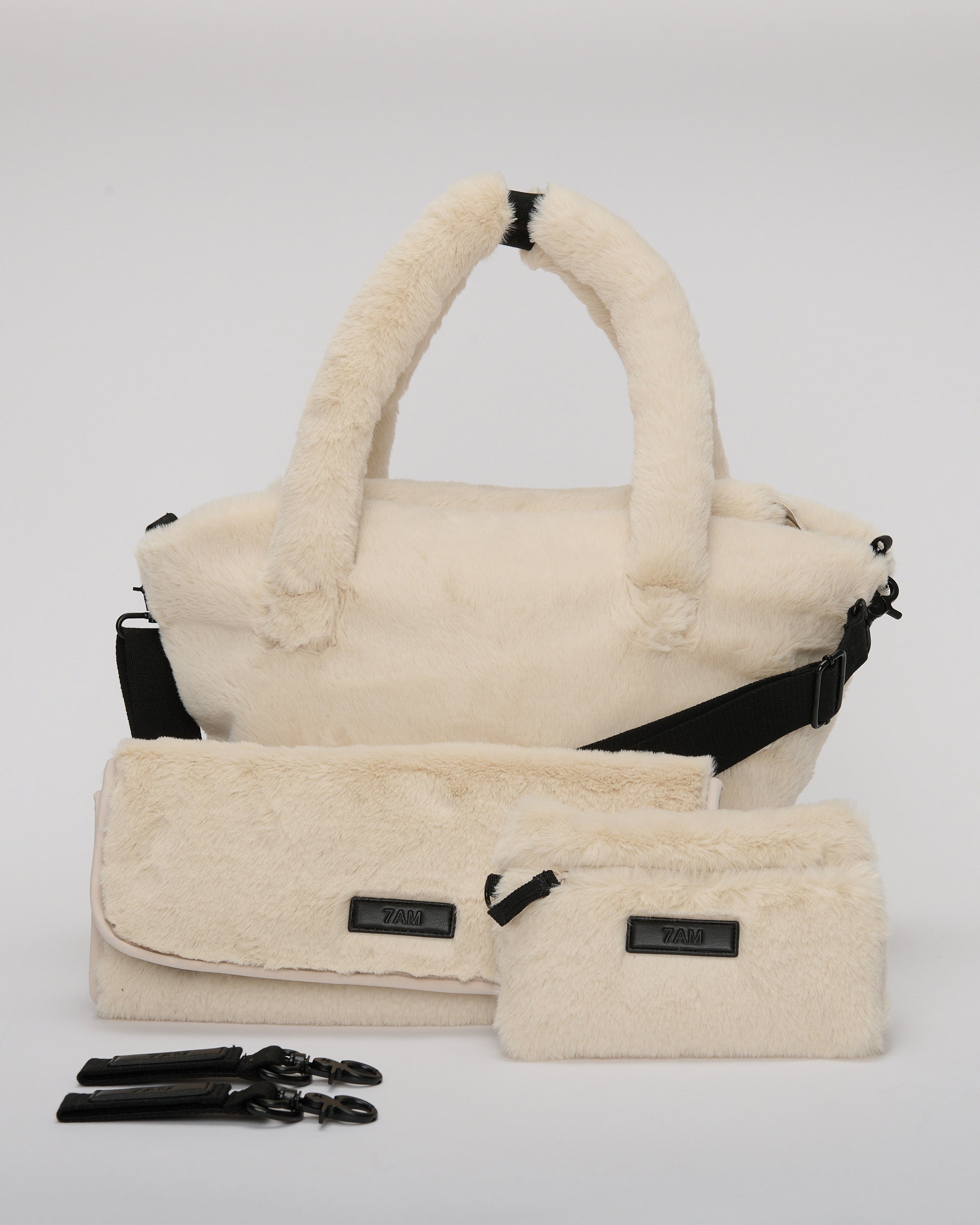 Arctic White Faux Fur//