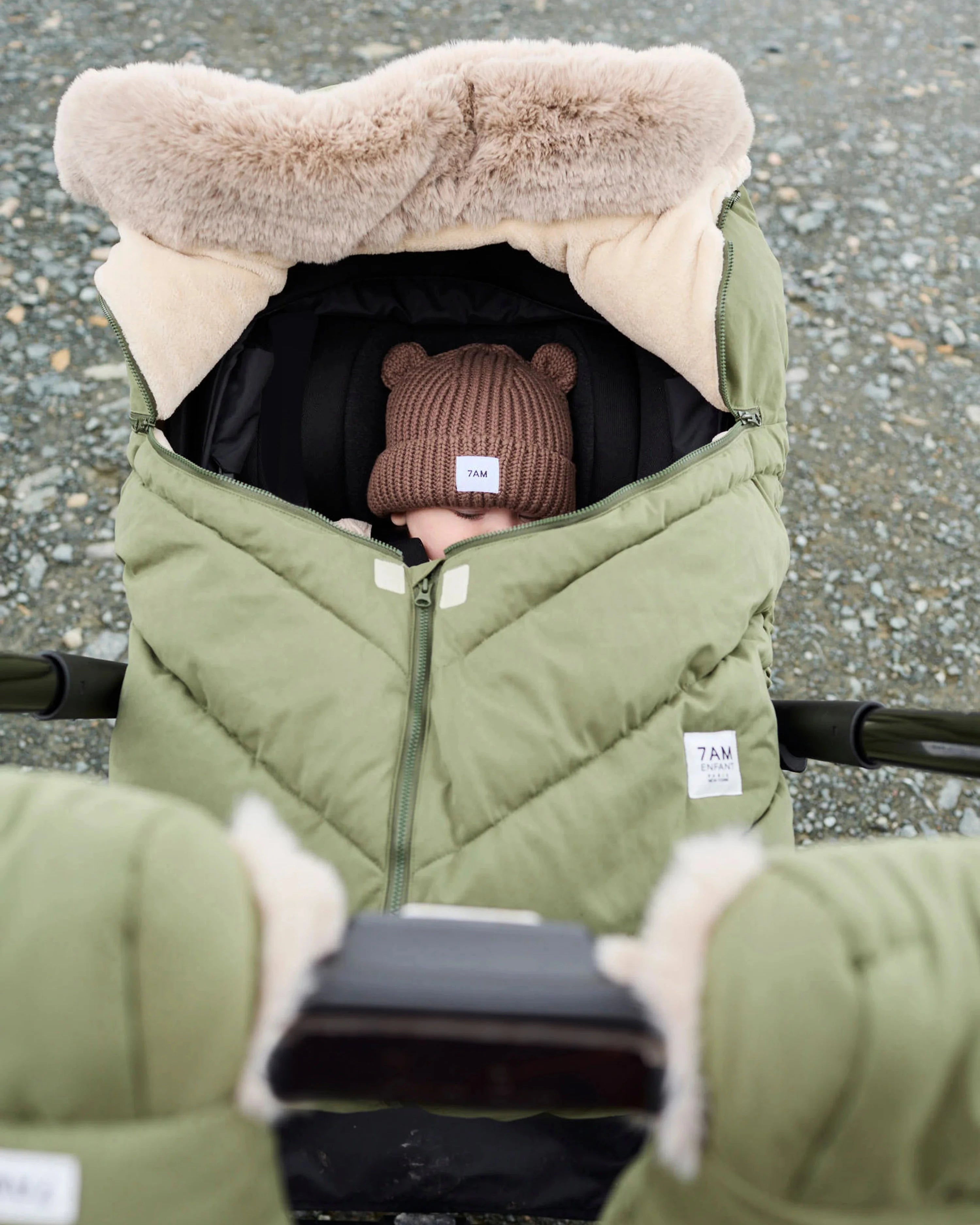Brown//