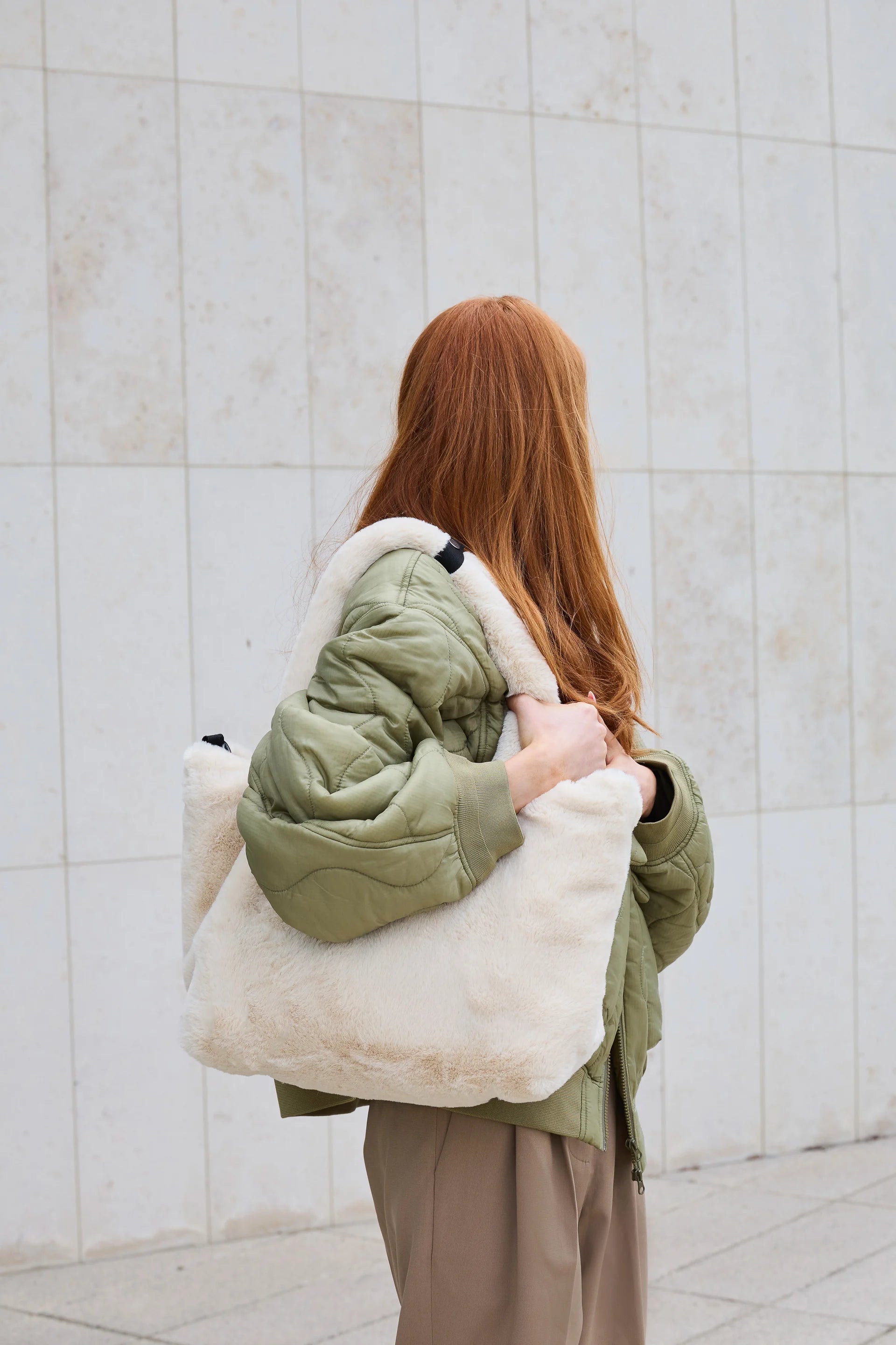 Arctic White Faux Fur//