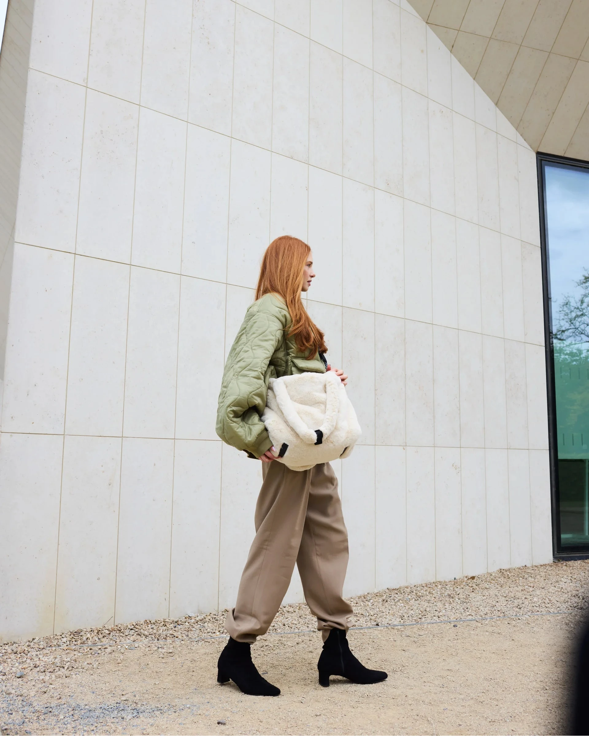 Arctic White Faux Fur//