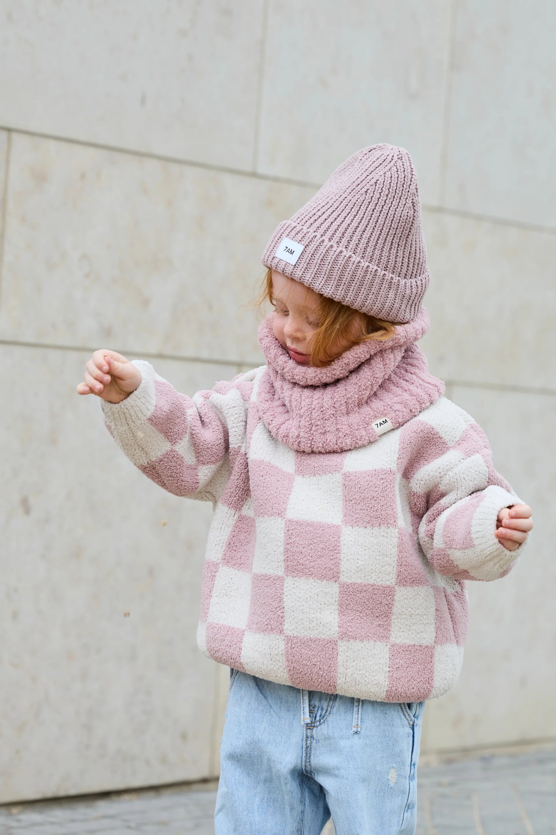Ecru Ash Rose//
