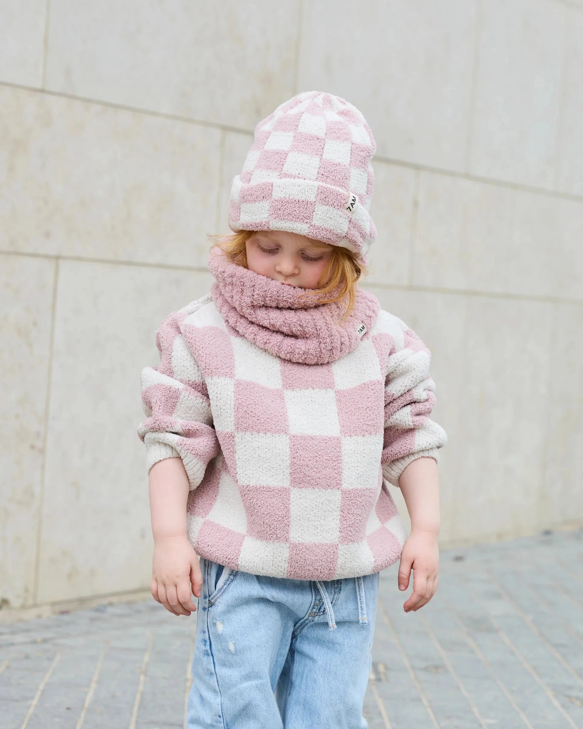 Ecru Ash Rose//