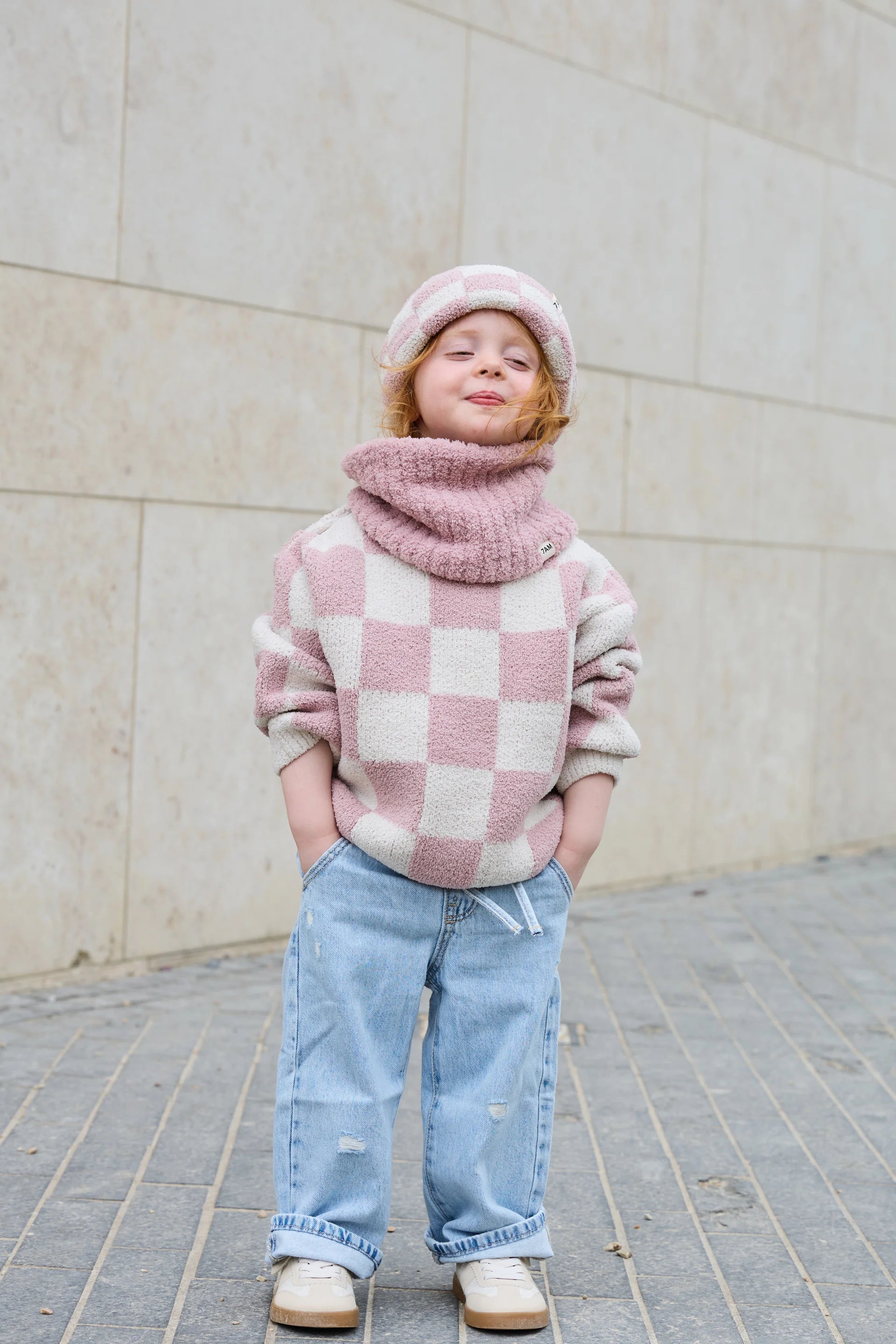 Ecru Ash Rose//