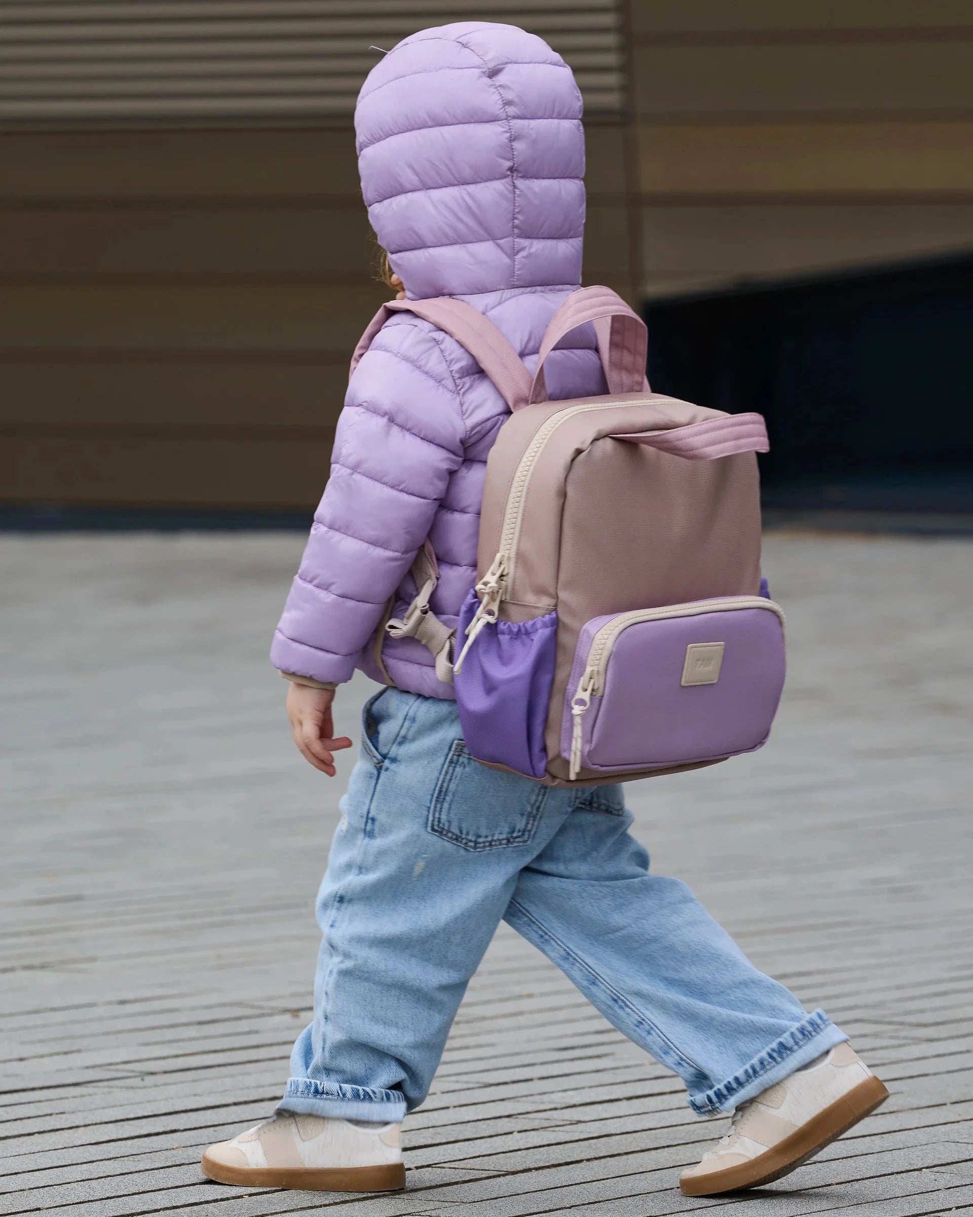 Light Purple//