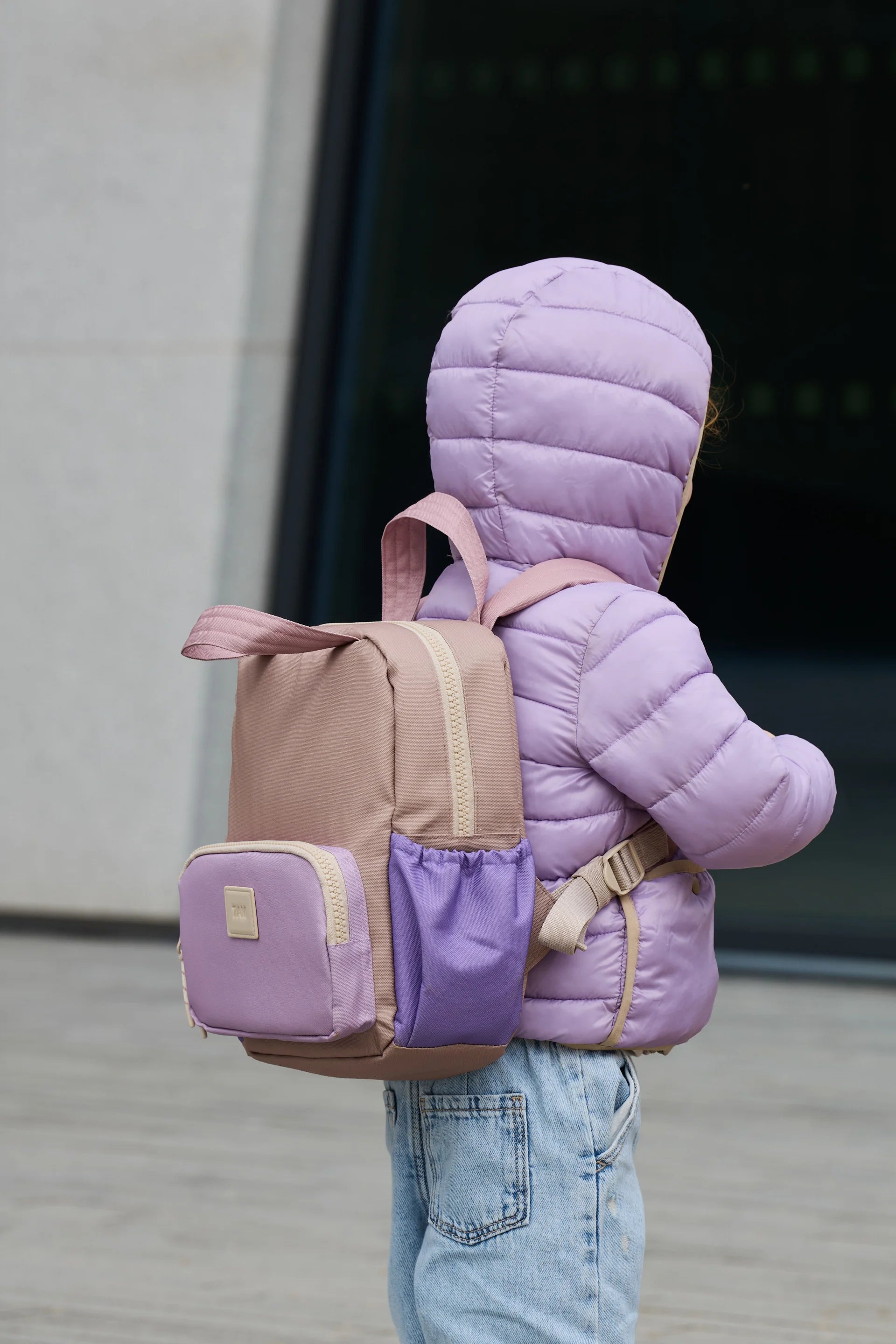Light Purple//