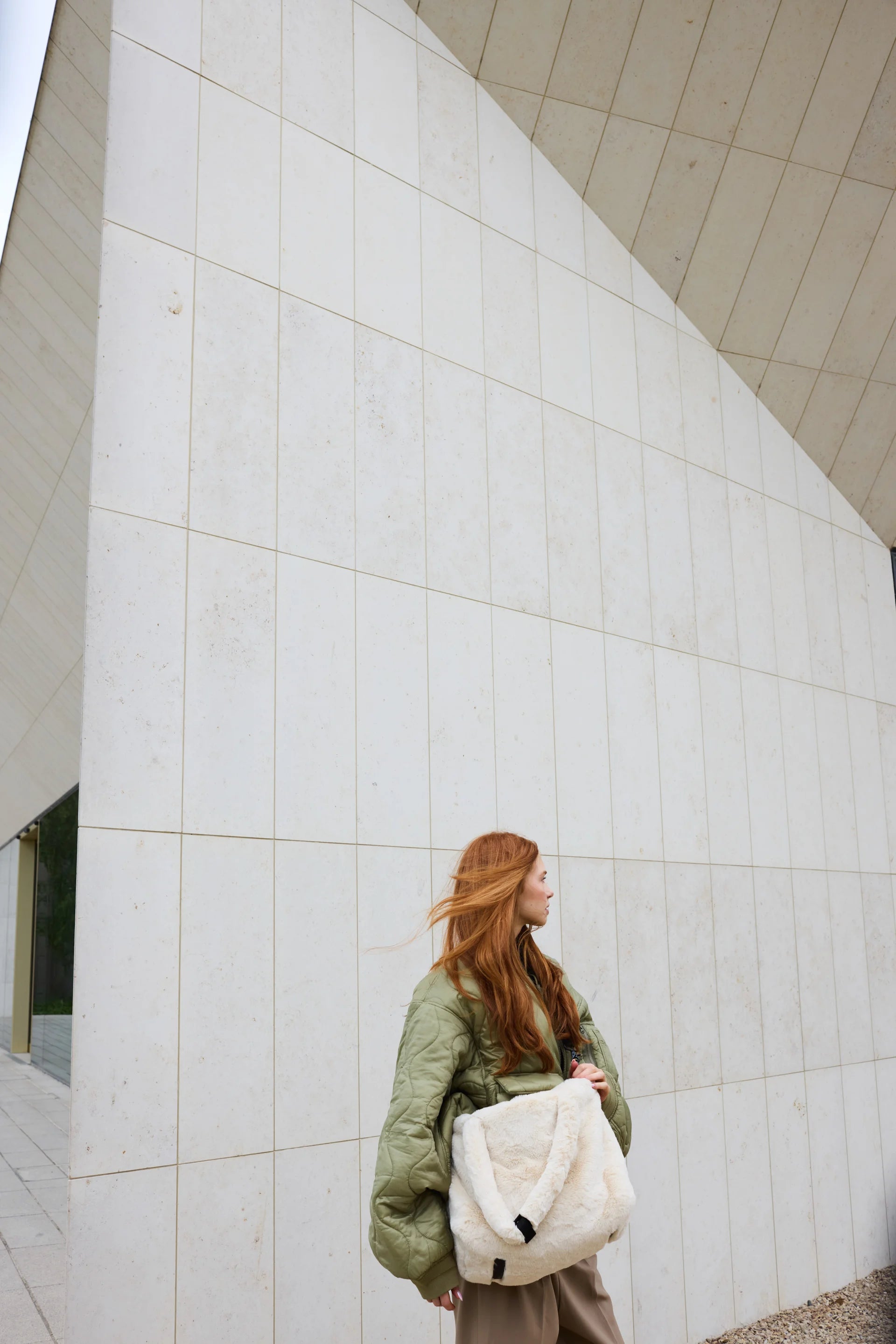 Ushuaia Tote - Arctic Faux Fur
