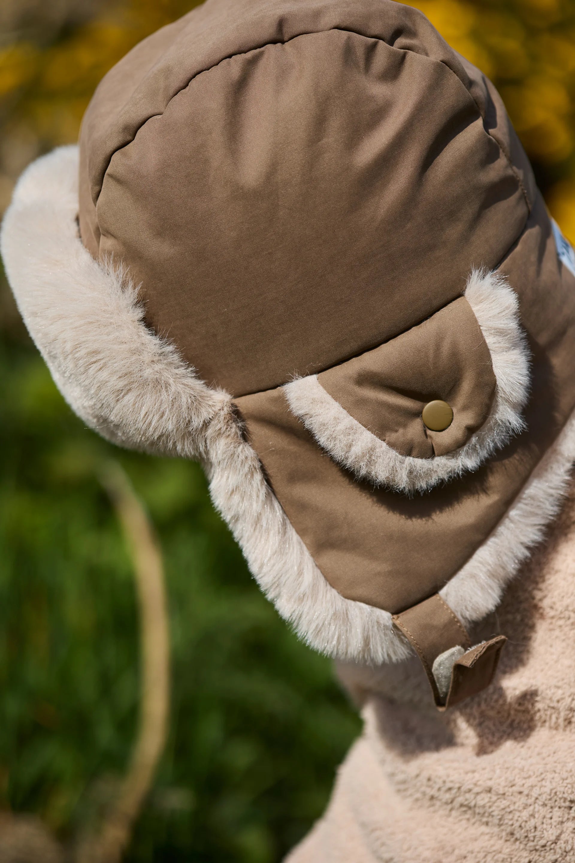 Moss Brown Faux Fur//