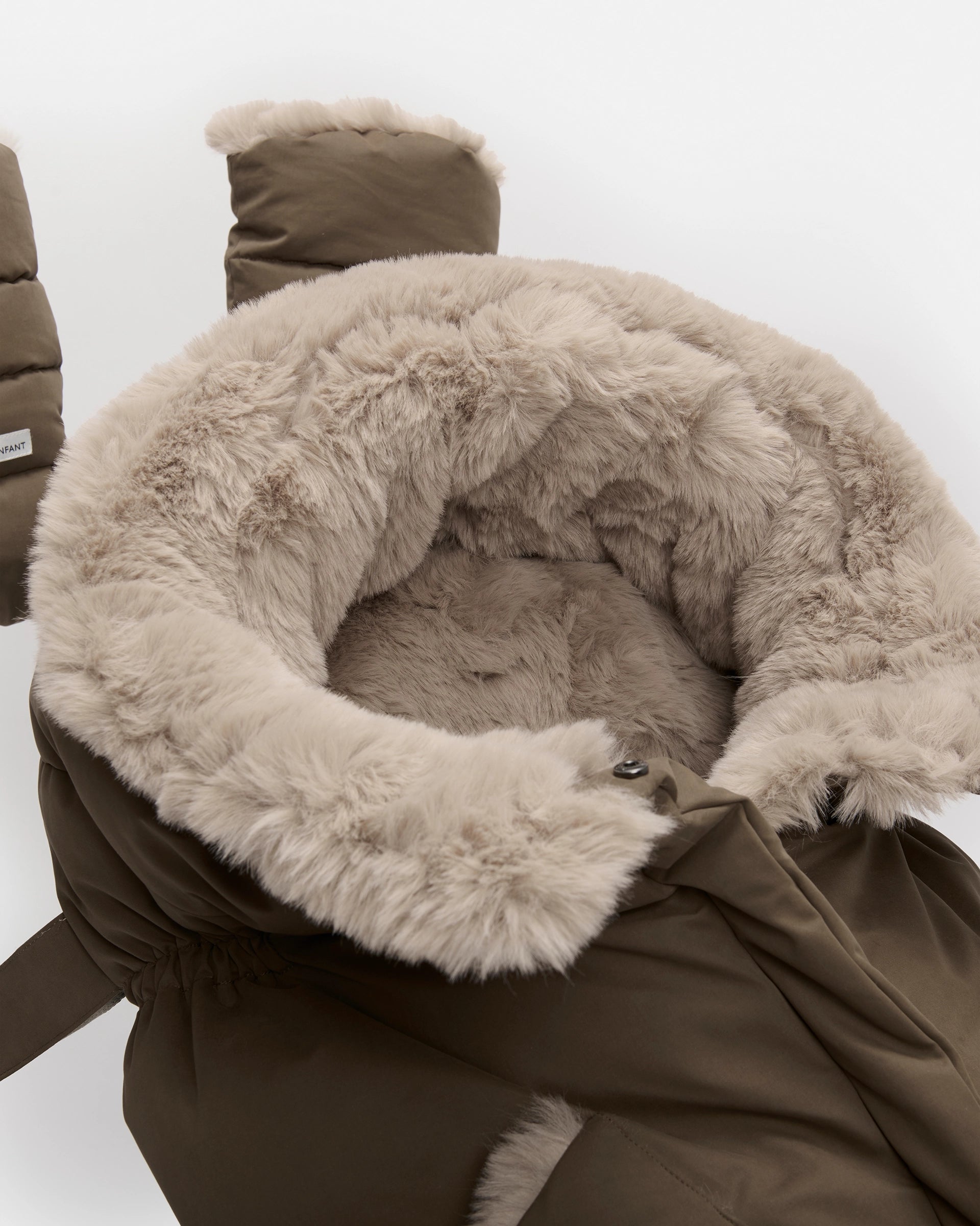 Moss Brown Faux Fur//