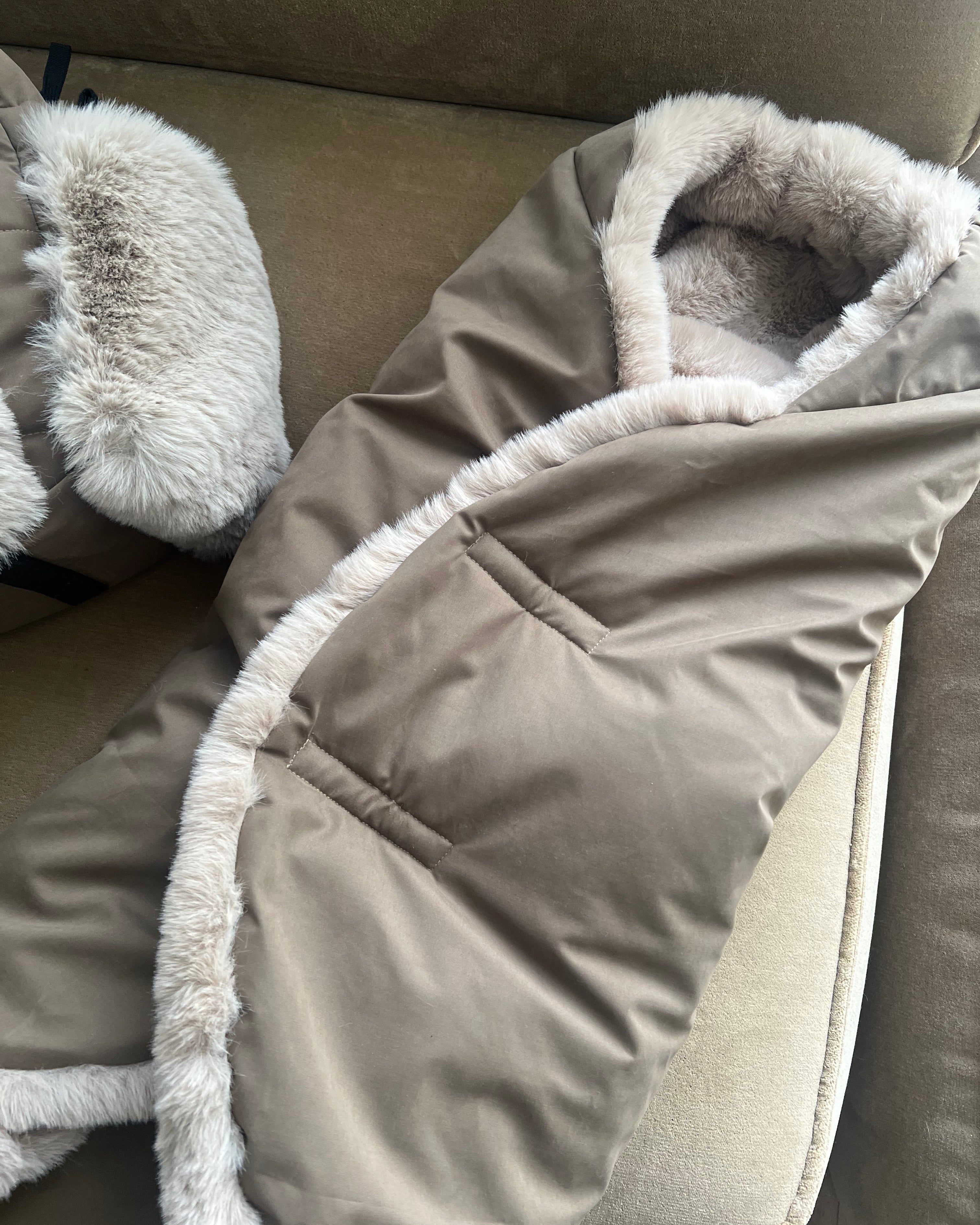 Moss Brown Greige Faux Fur//
