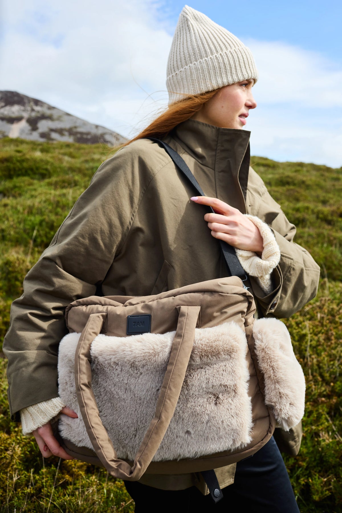 Soho Carryall • Helsinki Appliqué
