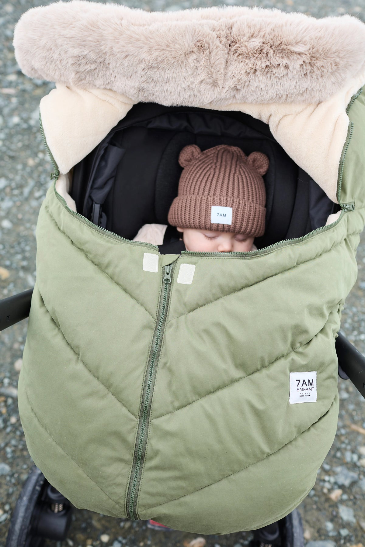 Car Seat Cocoon • Helsinki