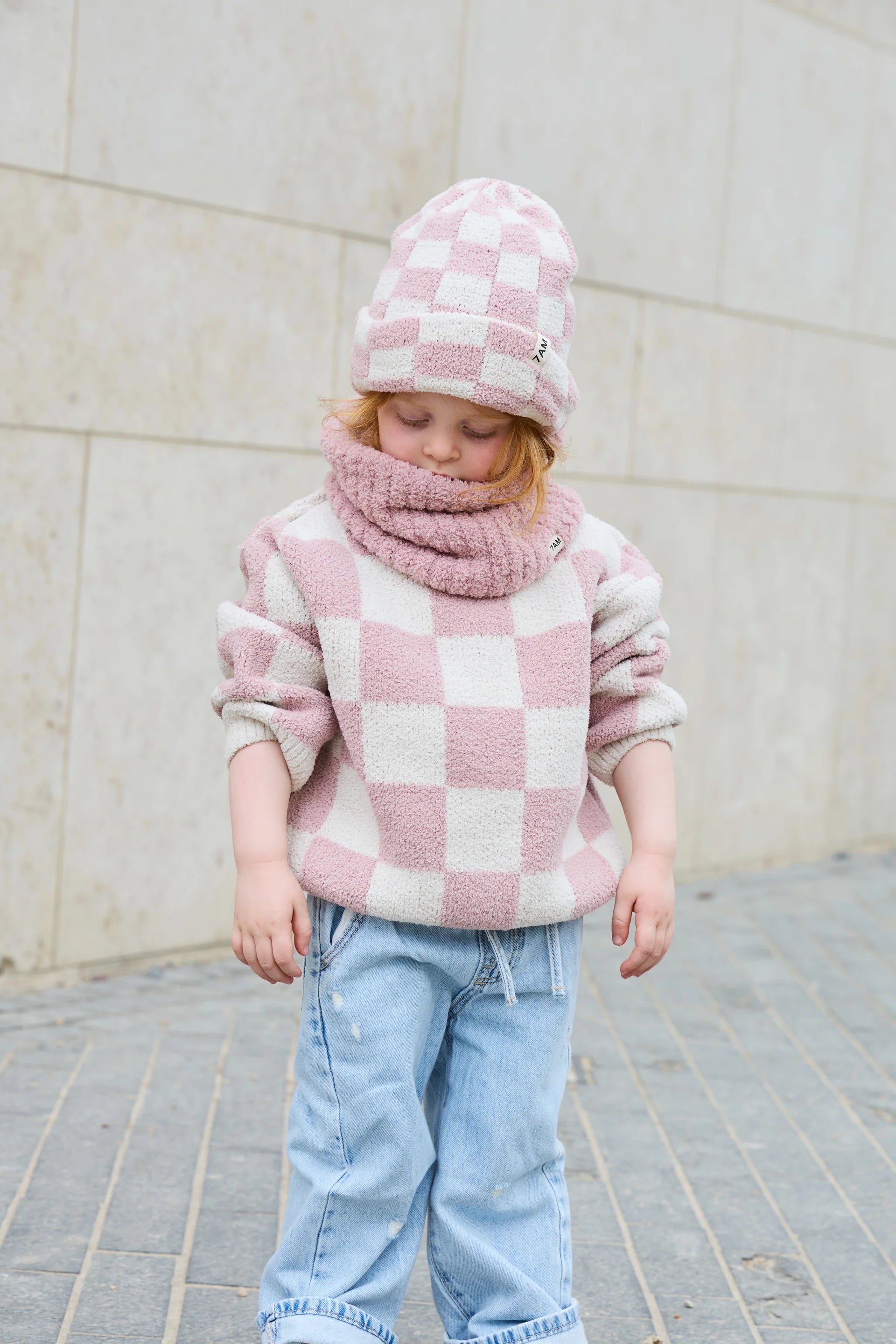 Ecru Ash Rose//