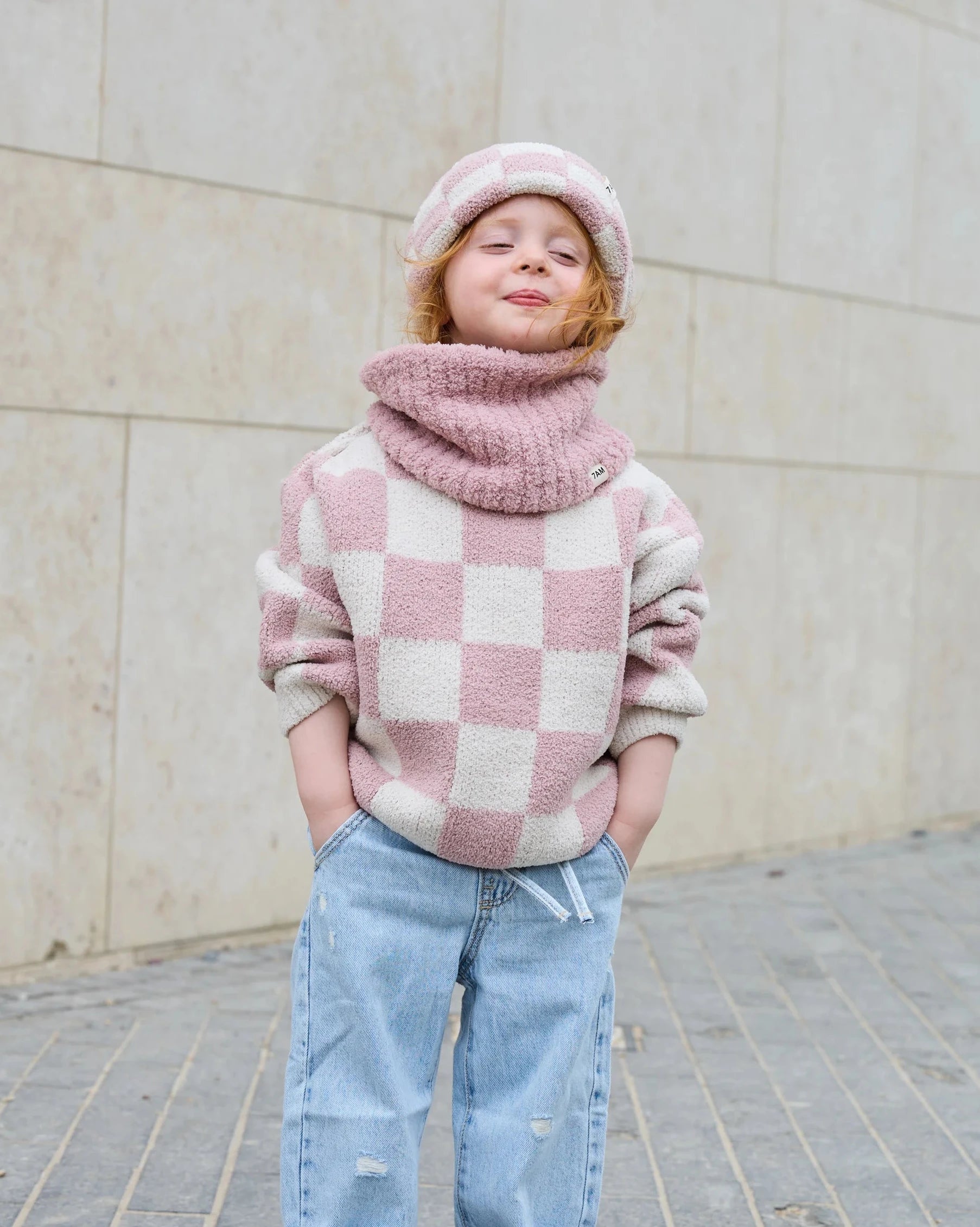 Ecru Ash Rose//