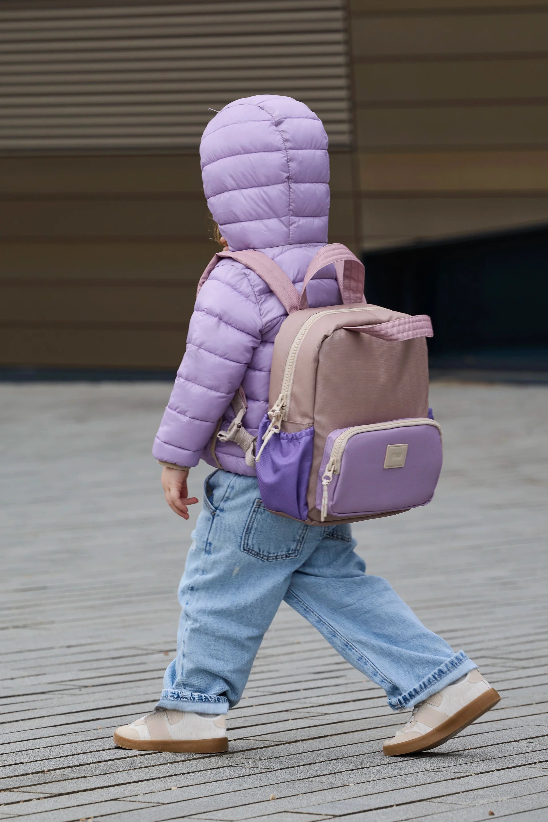Light Purple//