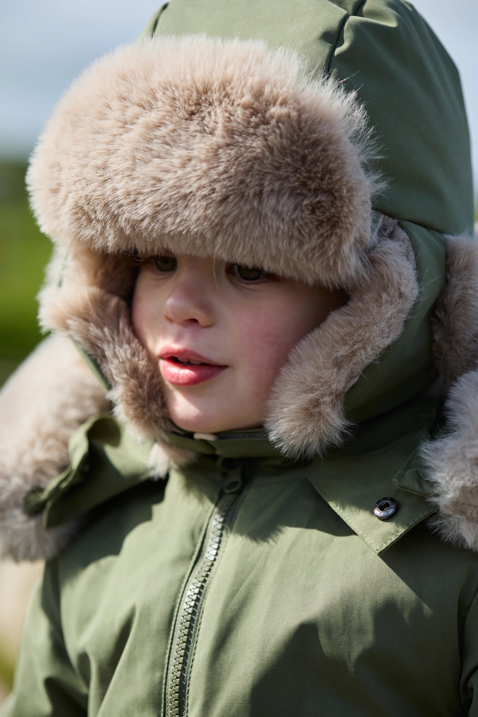 Woodland Greige Faux Fur//
