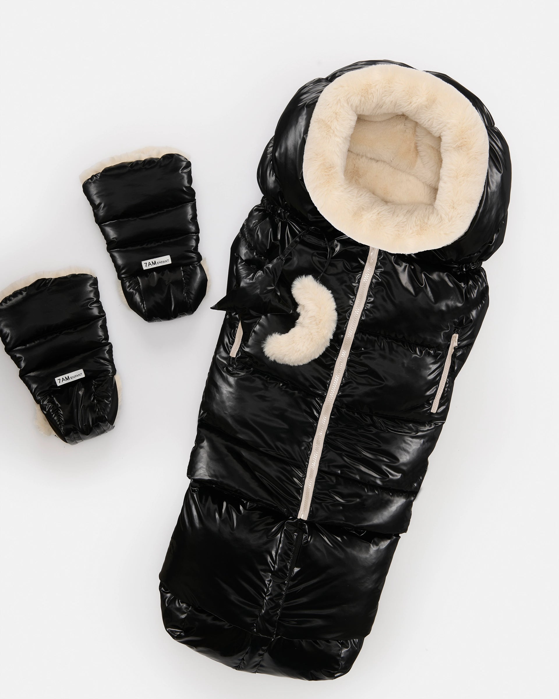 Black Liquid Shine Arctic White Faux Fur//