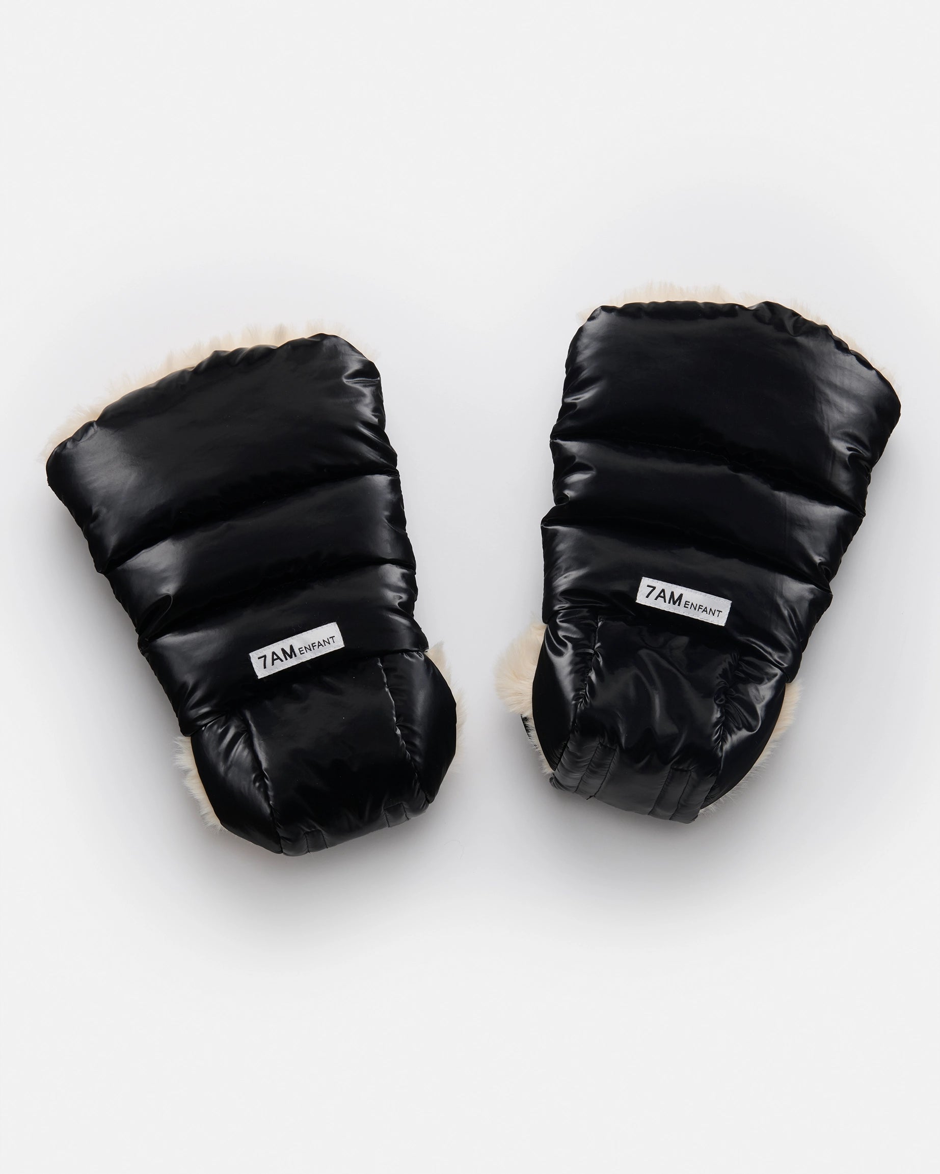 Black Liquid Shine Arctic White Faux Fur//
